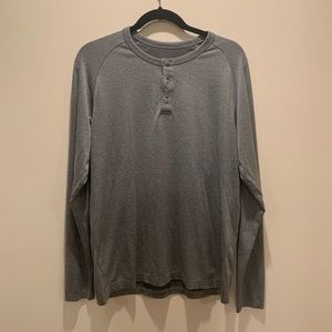 lululemon men’s large gray henley